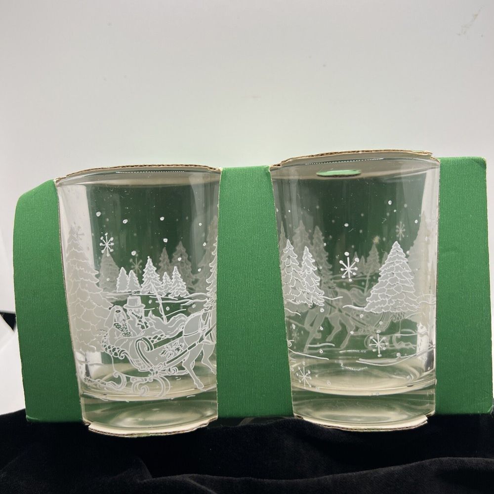 Vintage 4 AVON "THROUGH THE WOODS" Frosted Winter Scene Glasses Sleigh Ride 12oz